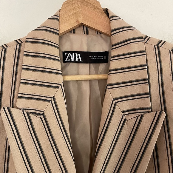 Zara Blogger Fav Double Breasted Striped Blazer - L - Picture 10 of 11